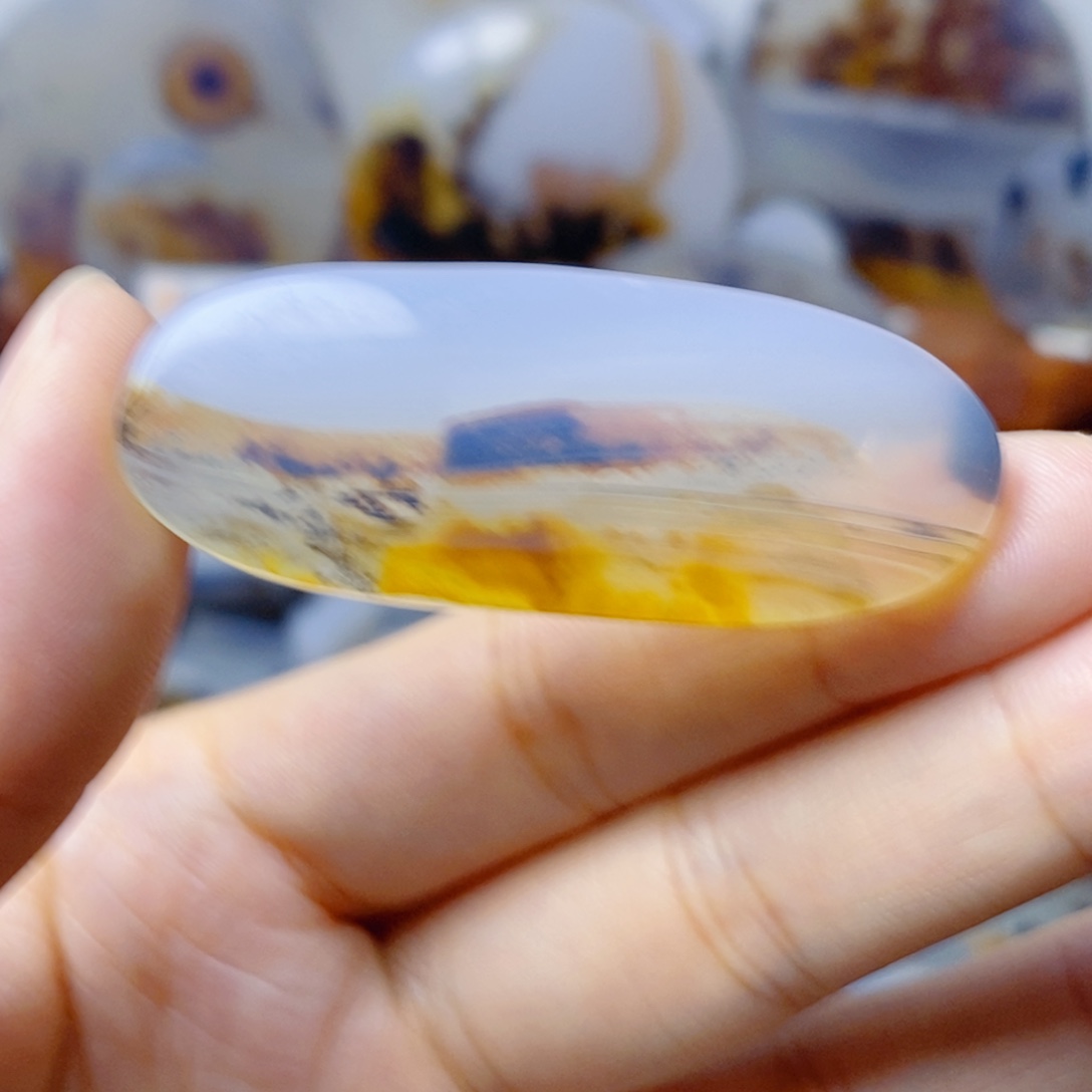 玛瑙/玉髓未镶嵌珠宝奇石