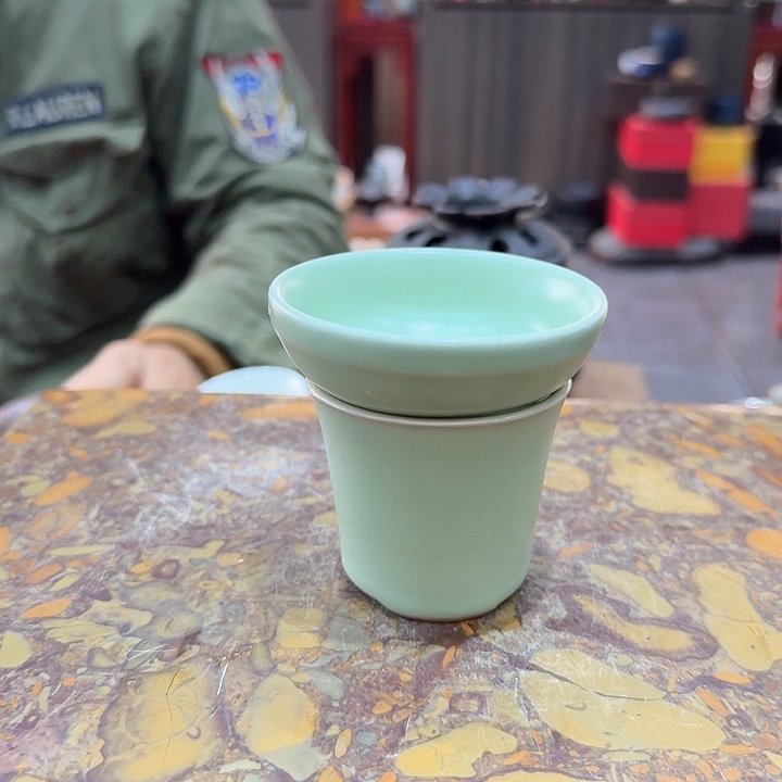 汝瓷茶漏一个。。品茗
