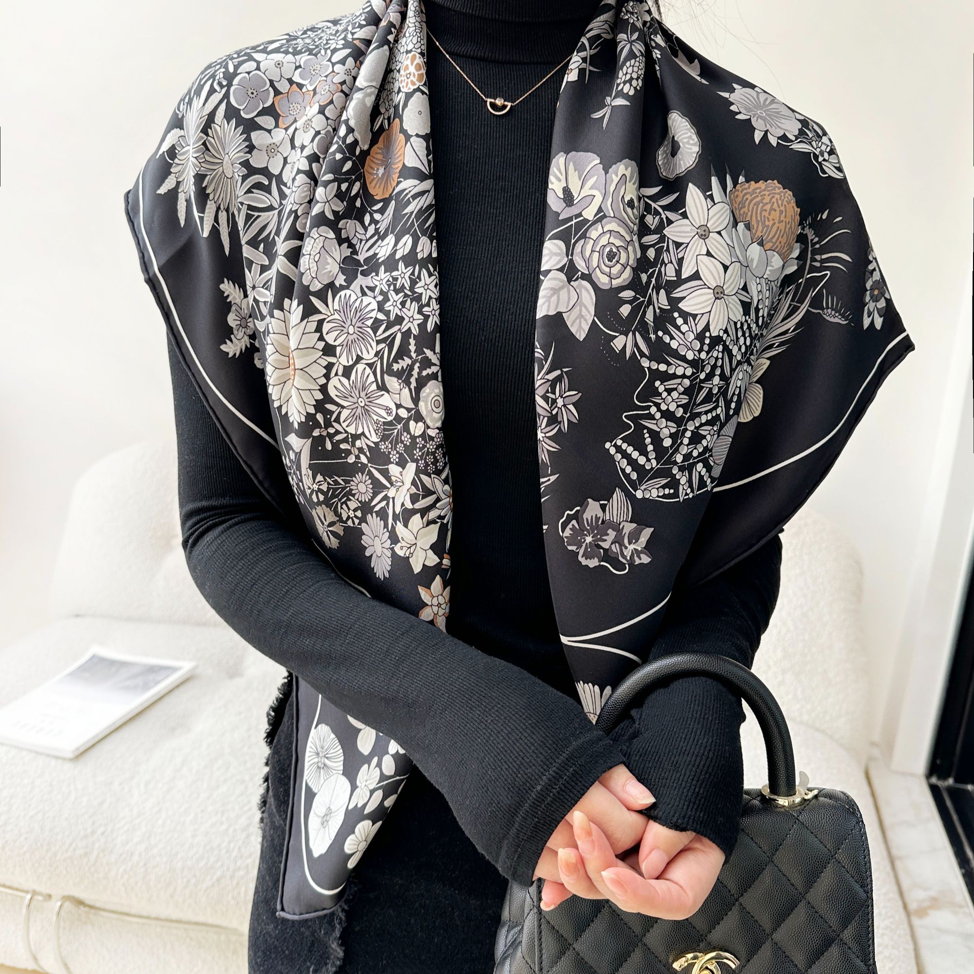 「花绘世界之旅」欧美风90cm斜纹18姆米方巾台版桑蚕丝真丝丝巾