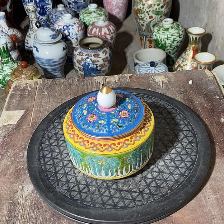 厚****直播间实时画面截图