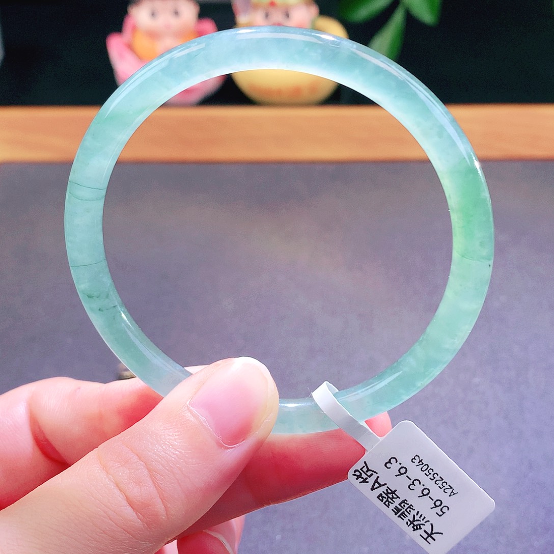 翡翠未镶嵌手镯天然翡翠