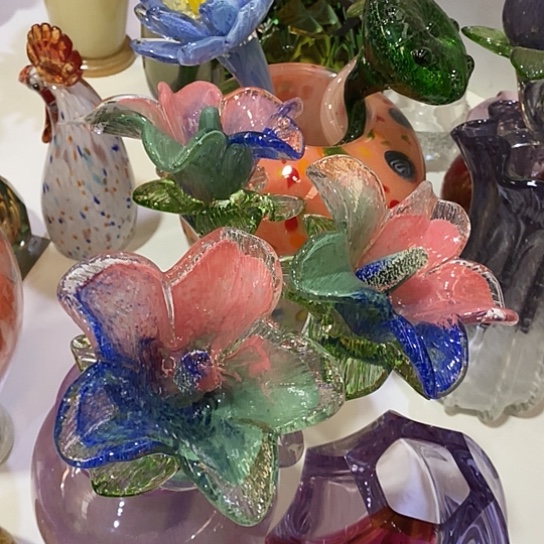 琉璃花瓶高45厘米