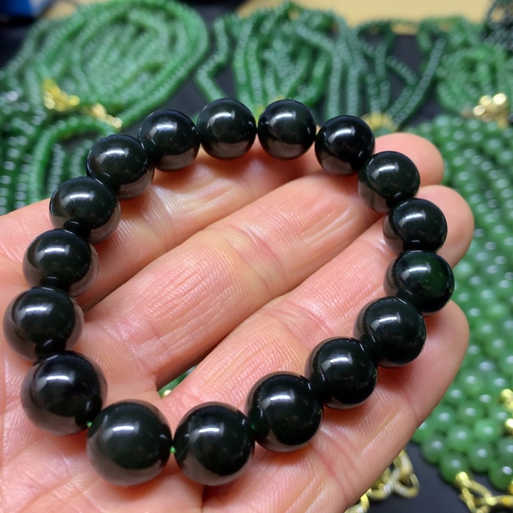 和田玉（碧玉）手串未镶嵌12mm