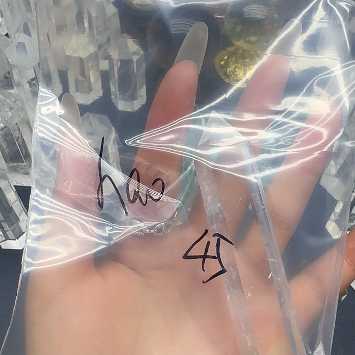 h***o水晶摆件未镶嵌天然水晶