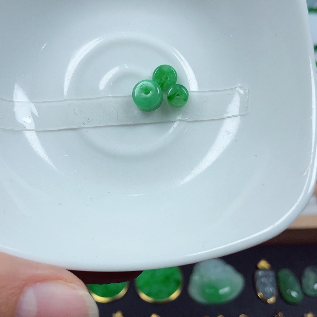 T***记翡翠未镶嵌手链天然缅甸翡翠A货卡