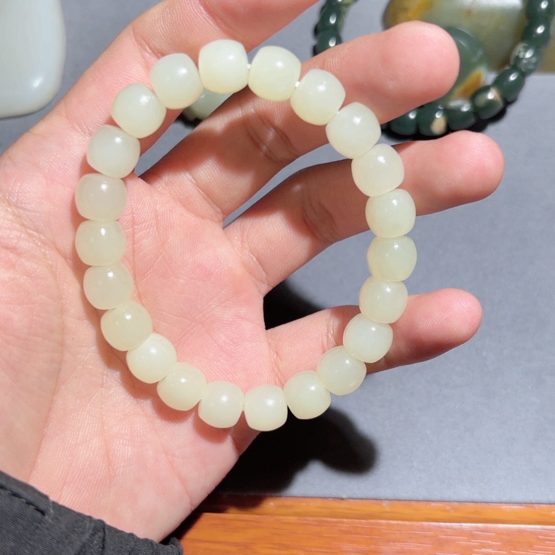 和田玉手链未镶嵌