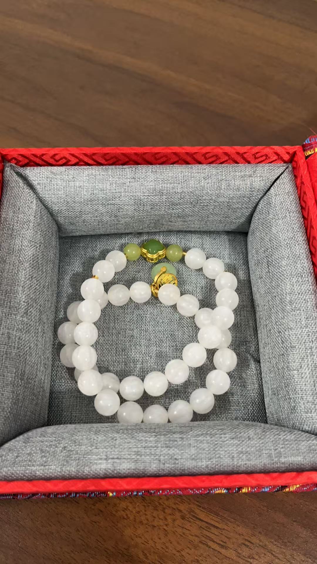 单色云贝母A0134