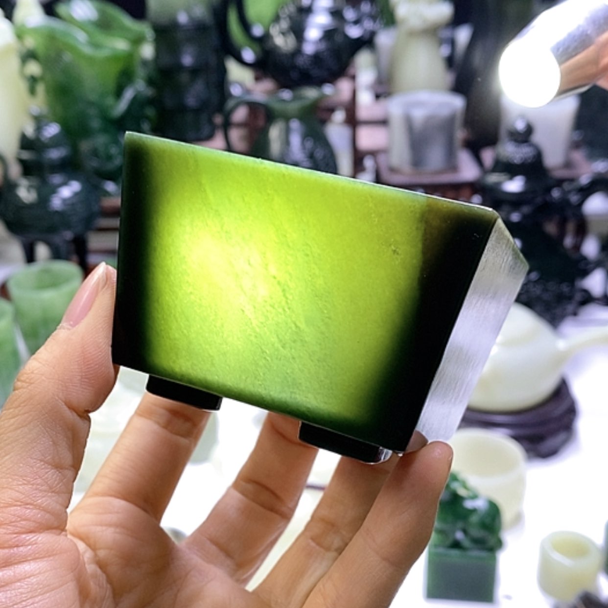 【闪购商品】和田玉摆件未镶嵌150毫升