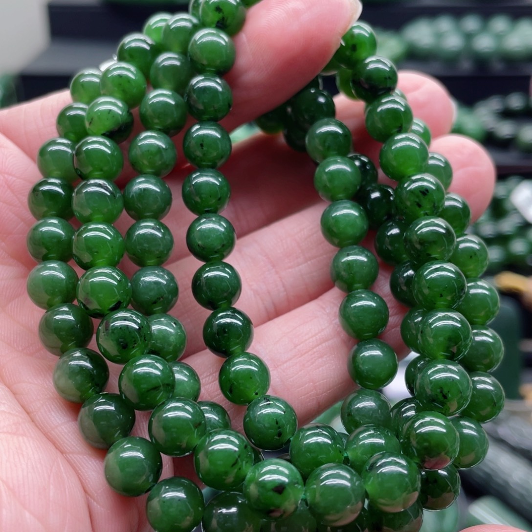 和田玉（碧玉）未镶嵌颈饰