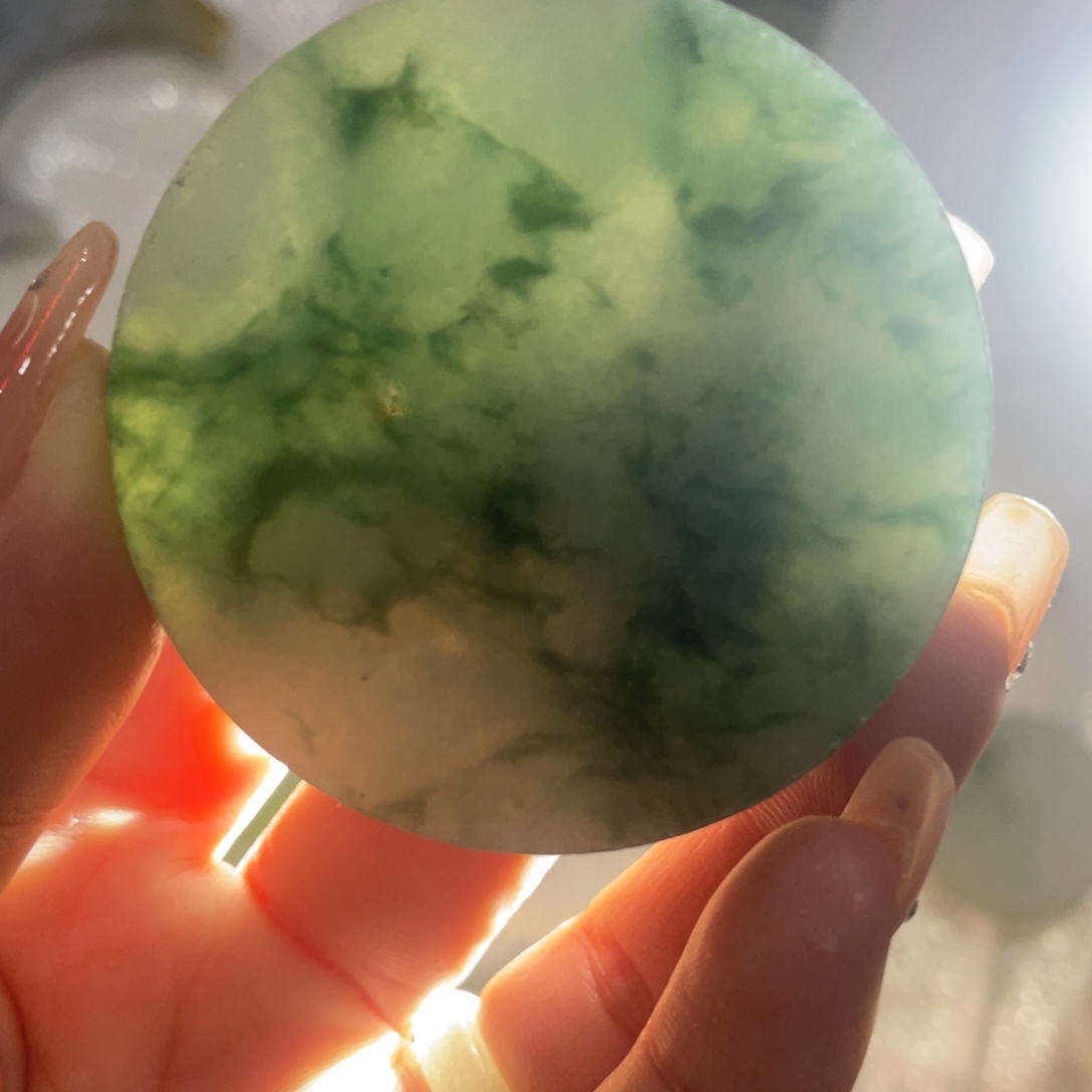 定制翡翠未镶嵌谈谈