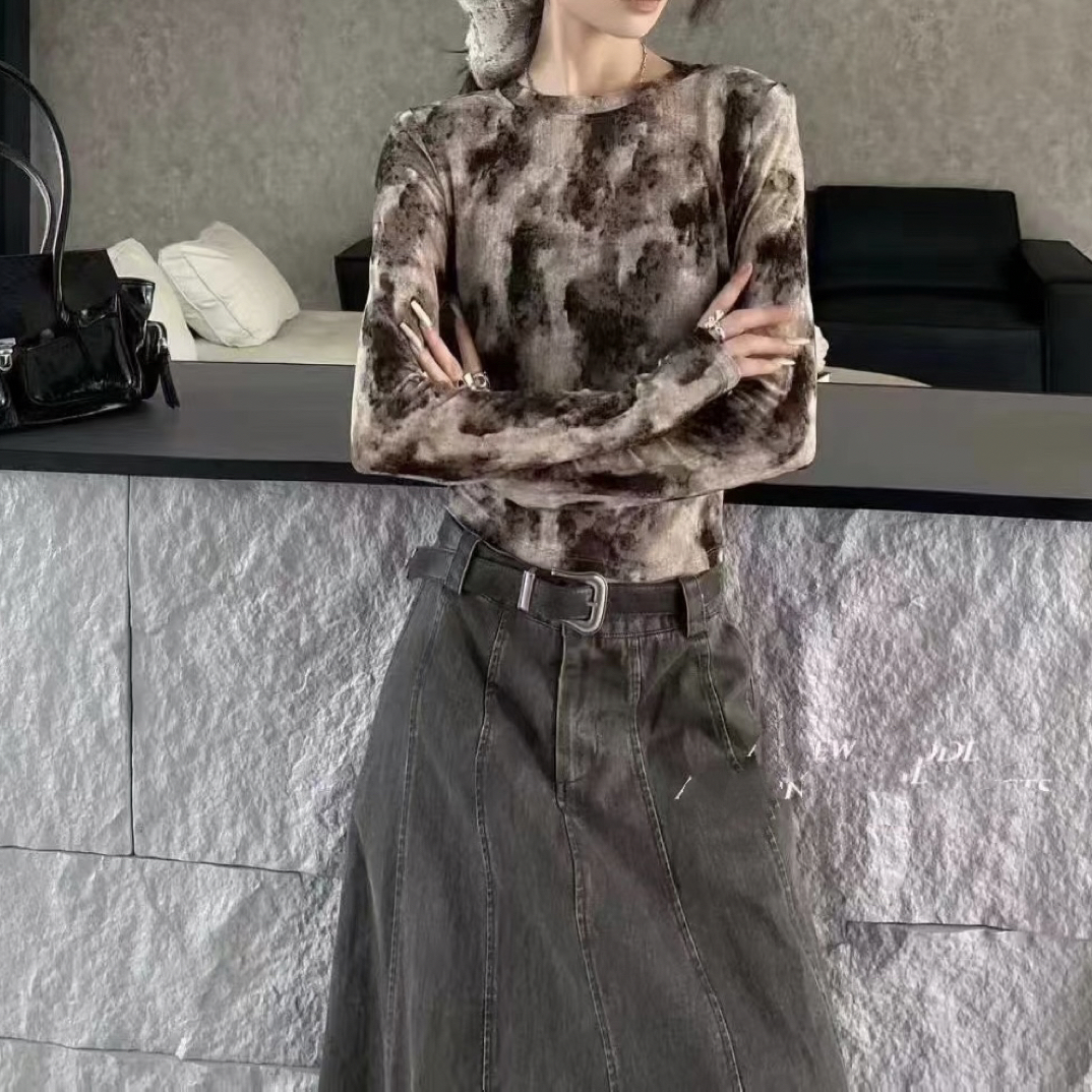 秋季修身型圆领长袖常规款T恤宽松短款休闲显瘦时尚985