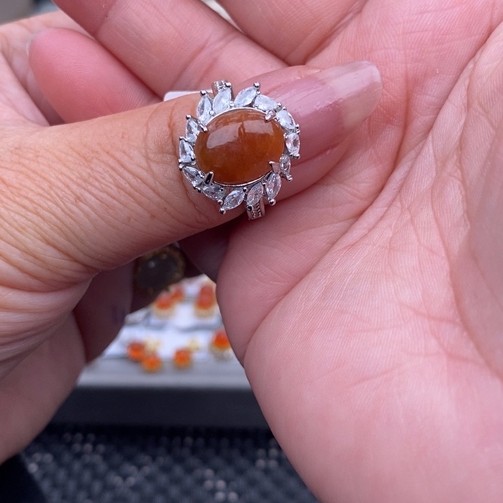 未镶嵌戒指翡翠r****店缅甸