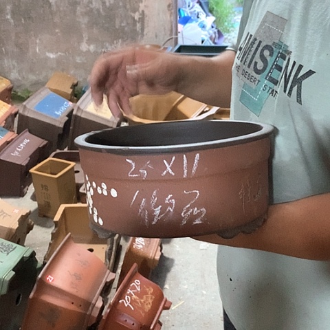 紫砂花盆手工制作