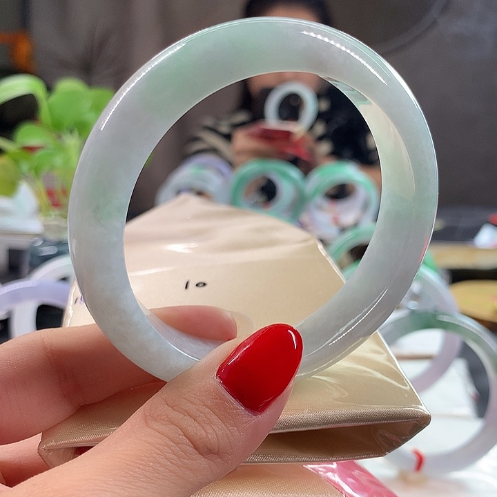 翡翠未镶嵌手镯58.5圈口