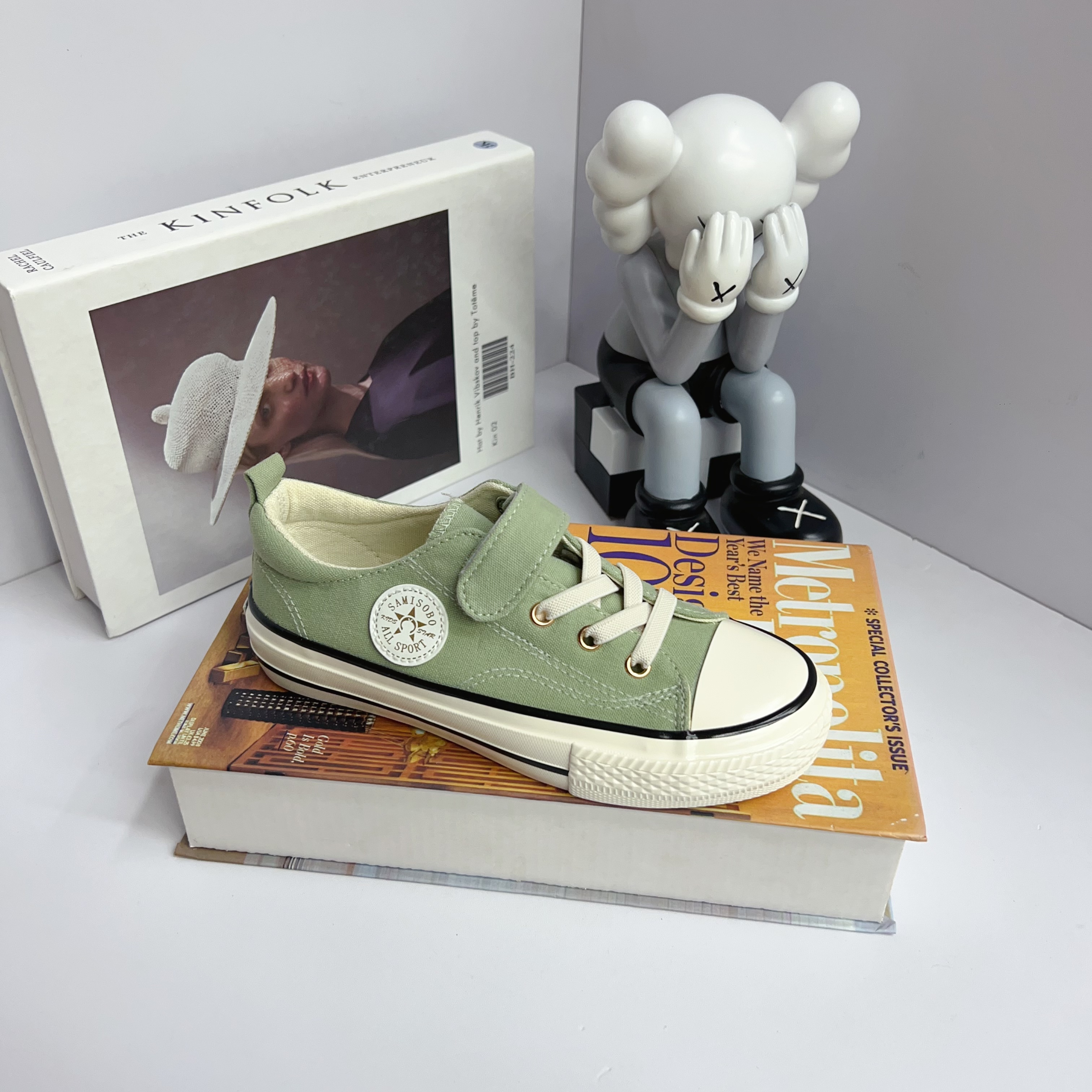 1503儿童鞋春秋男童极简风女童帆布鞋纯色魔术贴