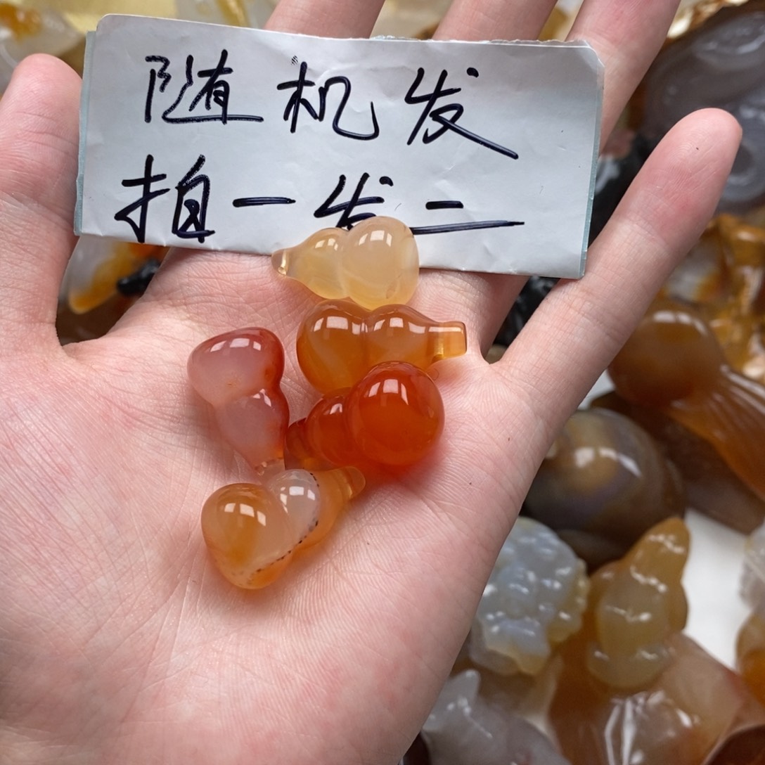 玛瑙/玉髓未镶嵌颈饰