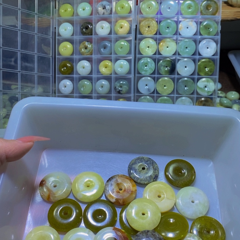 【闪购商品】蛇纹石玉其他合金54