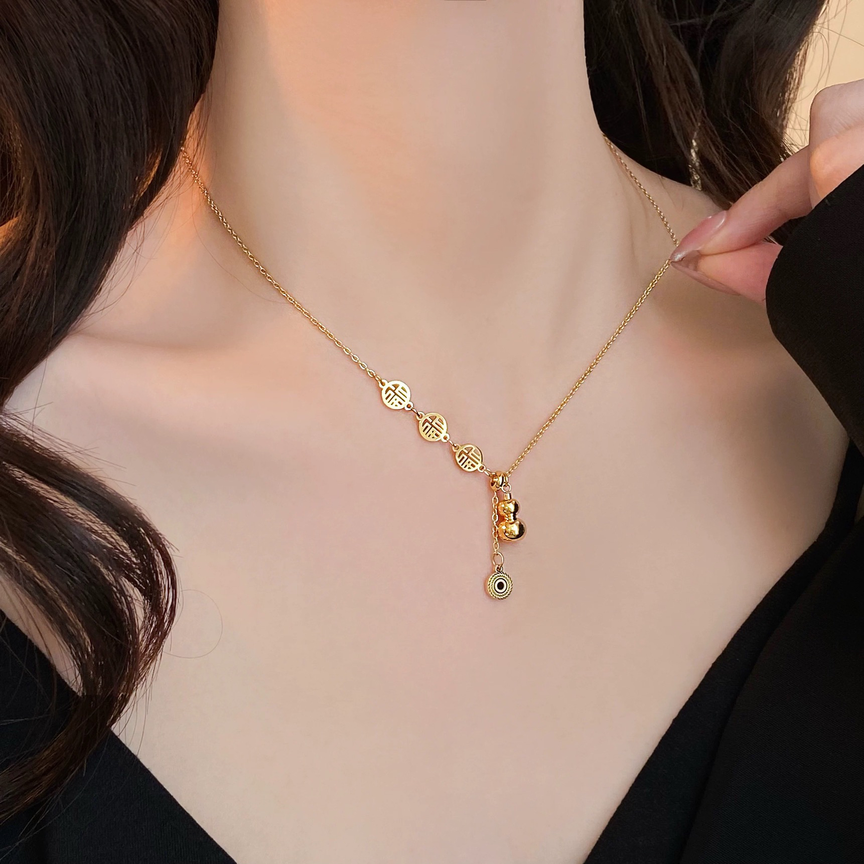 钛钢项链 纳福招财寓意福禄葫芦项链毛衣链轻奢小众高级感气质ins