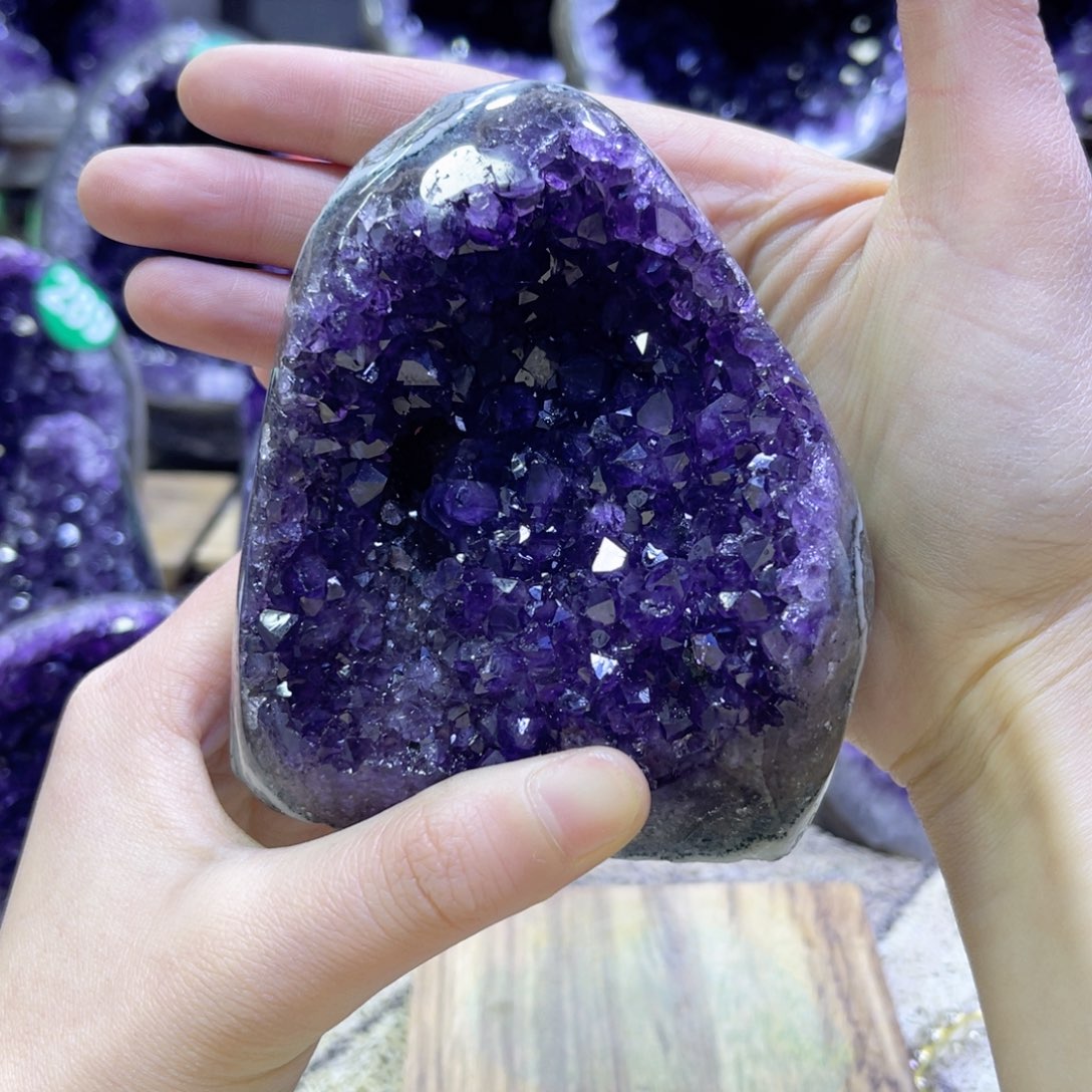 紫晶摆件未镶嵌紫水晶