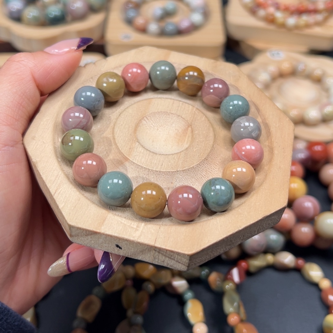 *****石英质玉未镶嵌手链92