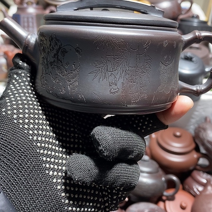 紫砂茶壶微瑕微笑