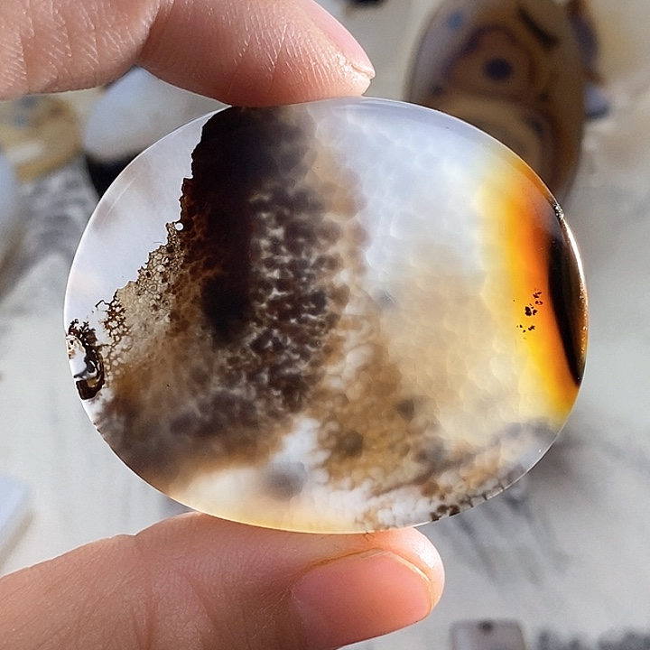 玛瑙/玉髓颈饰未镶嵌