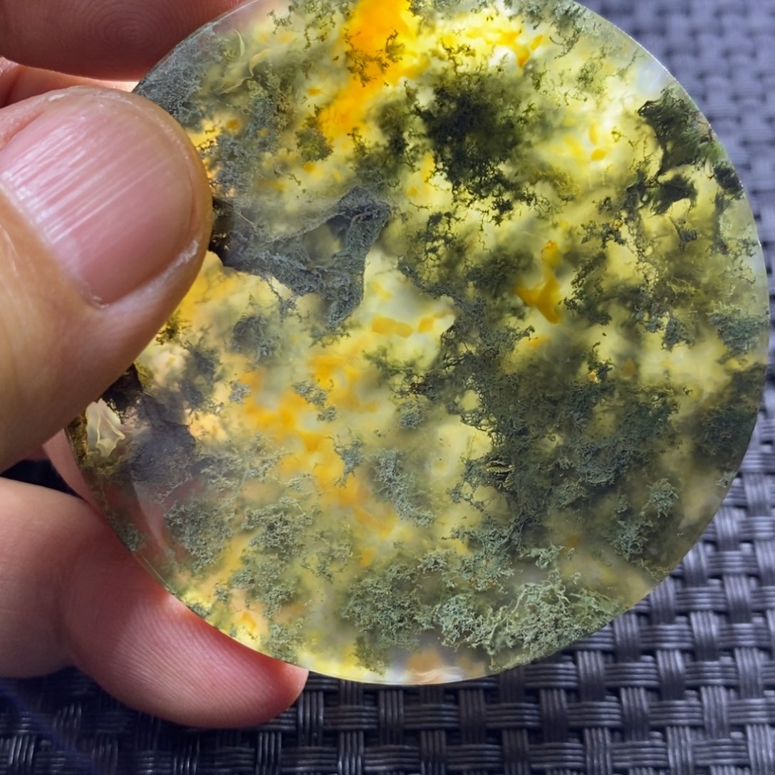 2***始玛瑙/玉髓未镶嵌颈饰