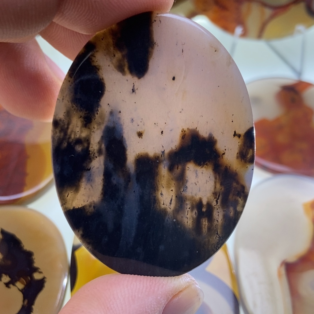 【闪购商品】玛瑙/玉髓颈饰未镶嵌