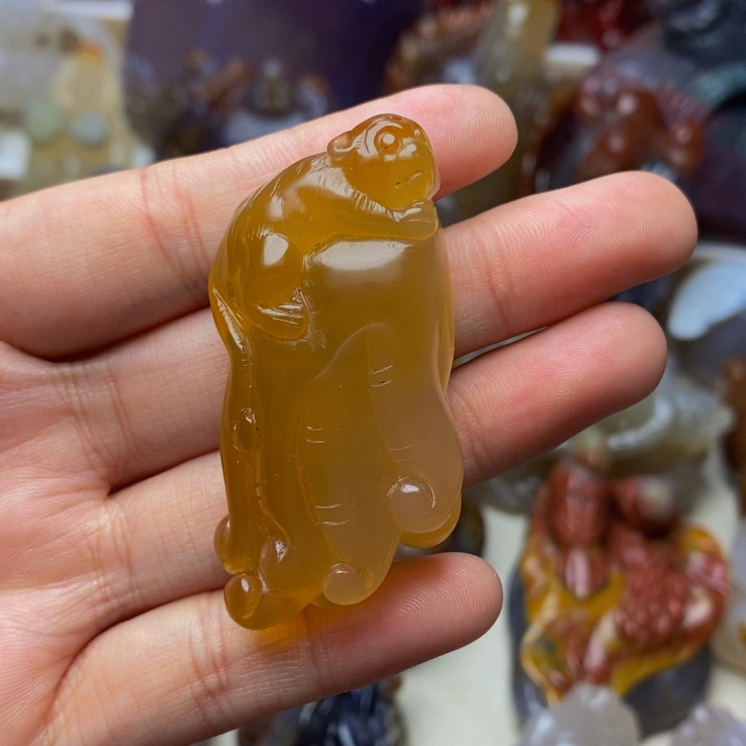 玛瑙/玉髓手把件未镶嵌