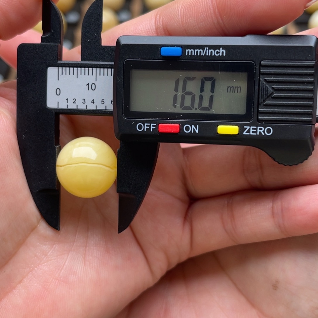 琥珀未镶嵌裸石蜜蜡圆珠笑