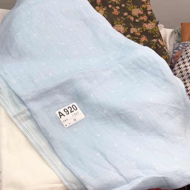 麻920蓝色波点纯苎麻0.9米边小瑕疵