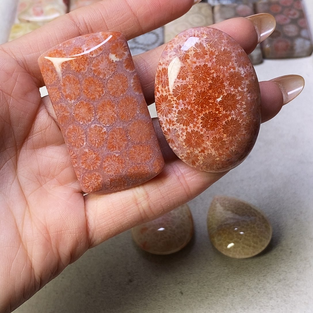 合金颈饰硅化玉用****1