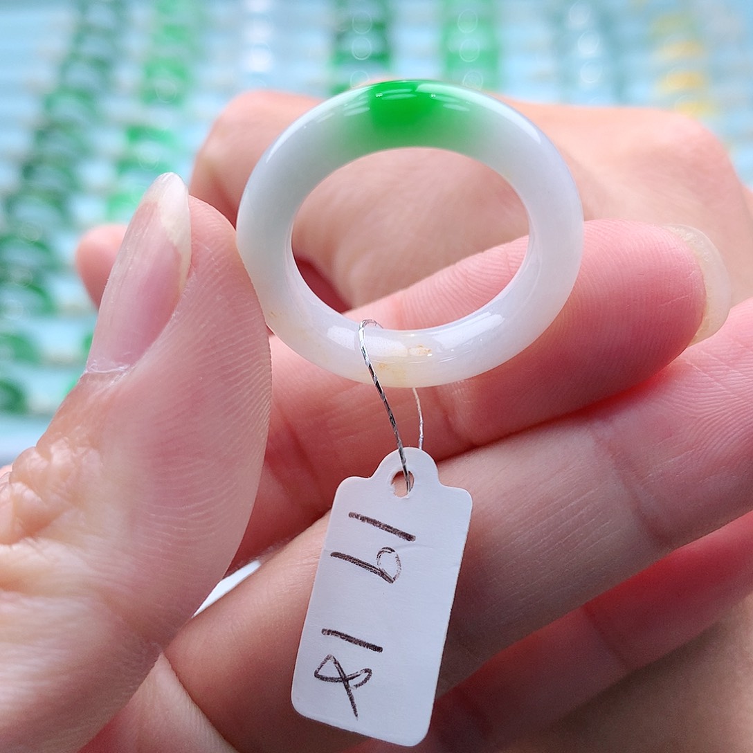 翡翠戒指未镶嵌A货缅甸翡翠