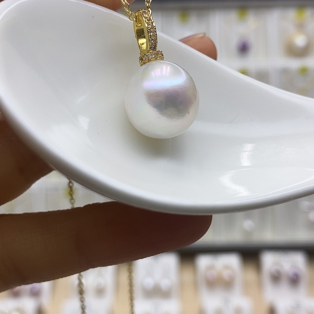 淡水珍珠颈饰合金