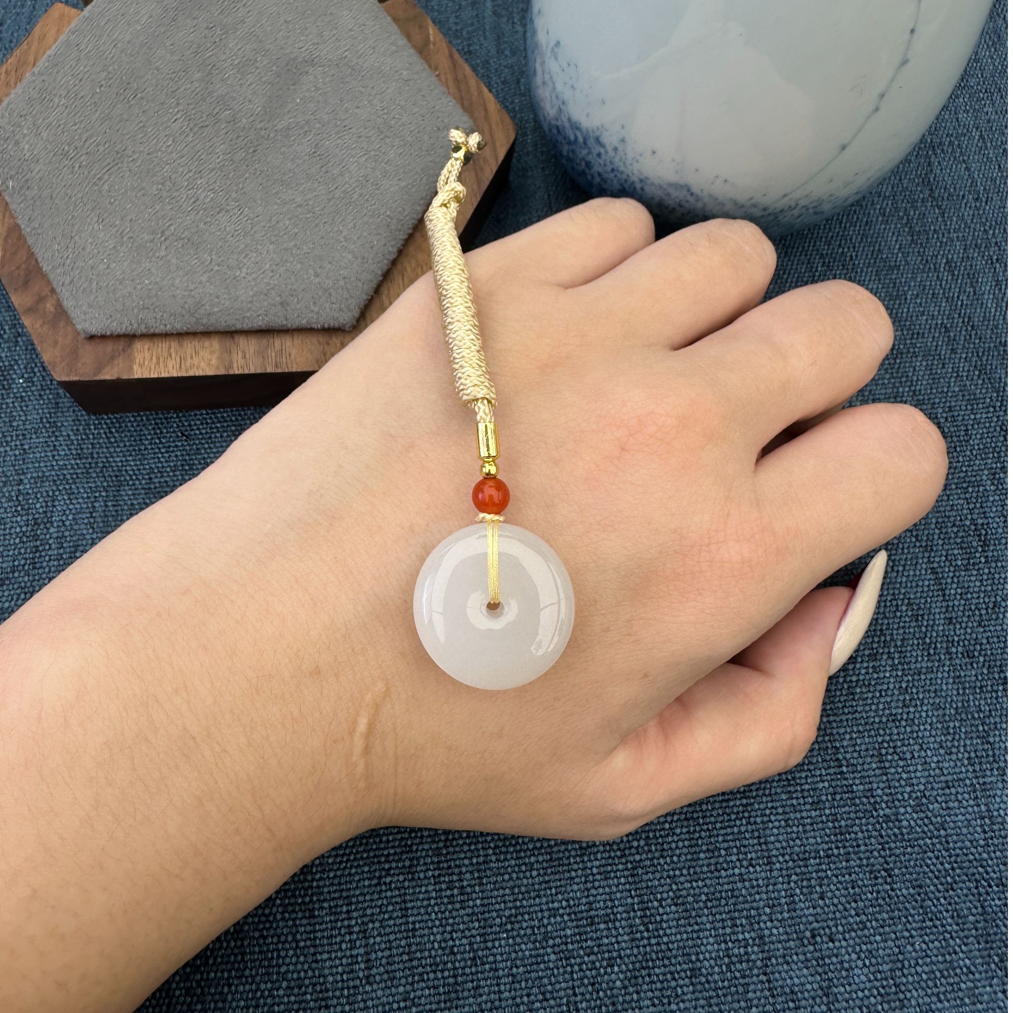 气质和田玉平安扣吊坠11318