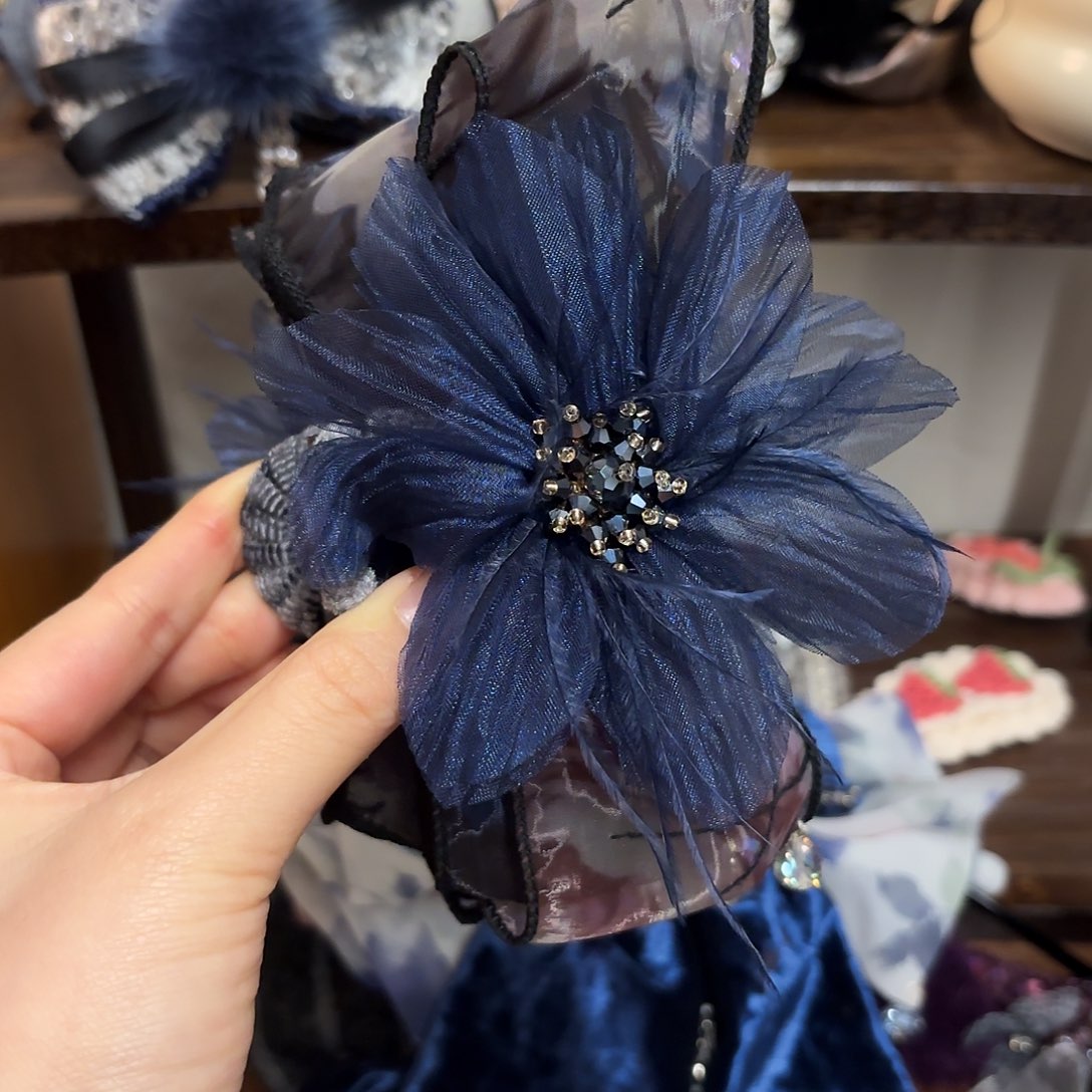 皮质铁合金抓夹夹