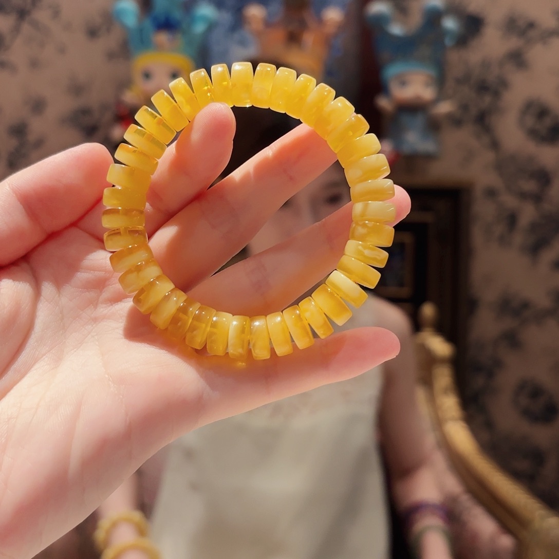 未镶嵌蜜蜡手链多样性发其一