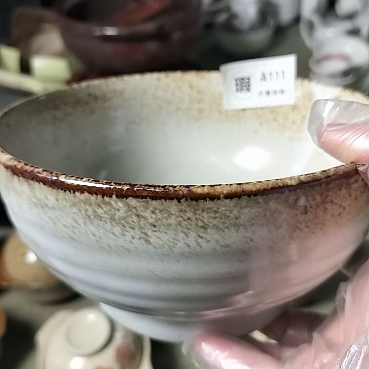 盘瓷片陶瓷杯盘壶碗都有