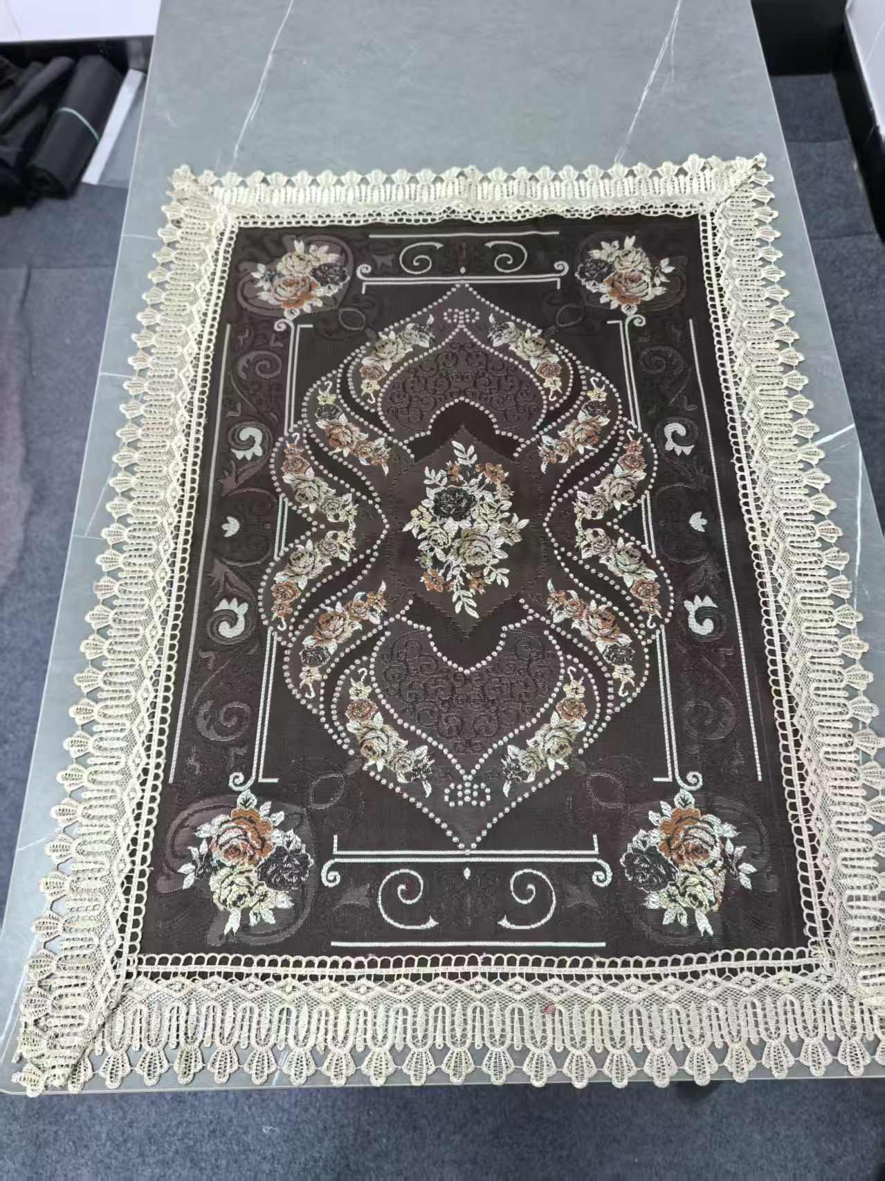 60*85含花边高精密绣花床头柜斗柜万能盖巾