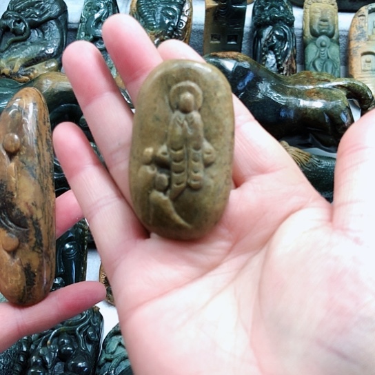 岫岩河磨玉（透闪石质玉）挂件未镶嵌