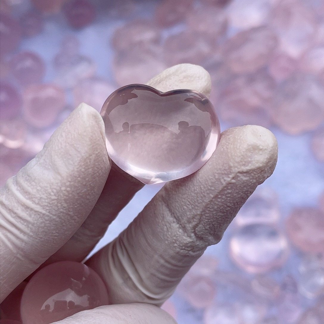 水晶粉爱心未镶嵌花****生