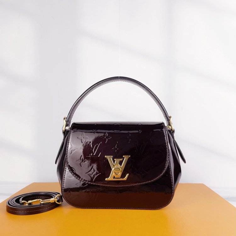 95新 LouisVuitton/路易威登 /KIKI/单肩包/14923516