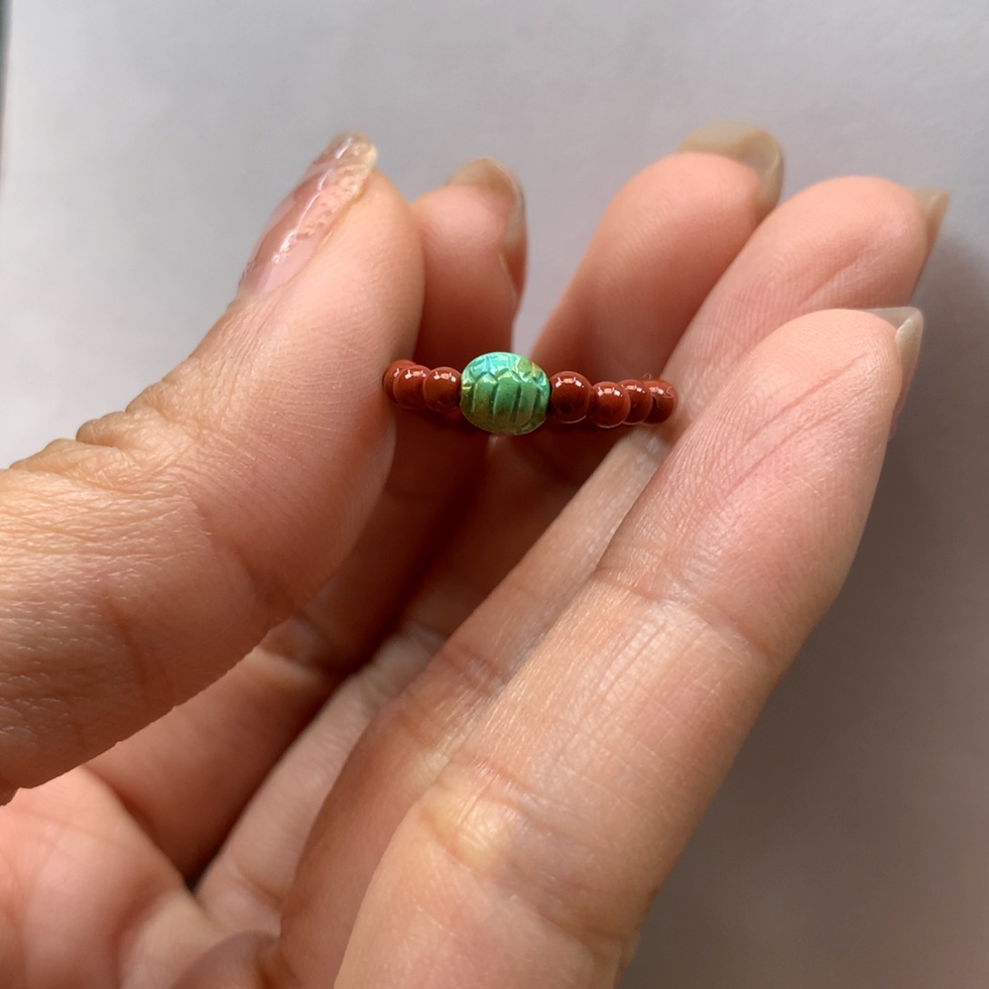 南红玛瑙戒指未镶嵌