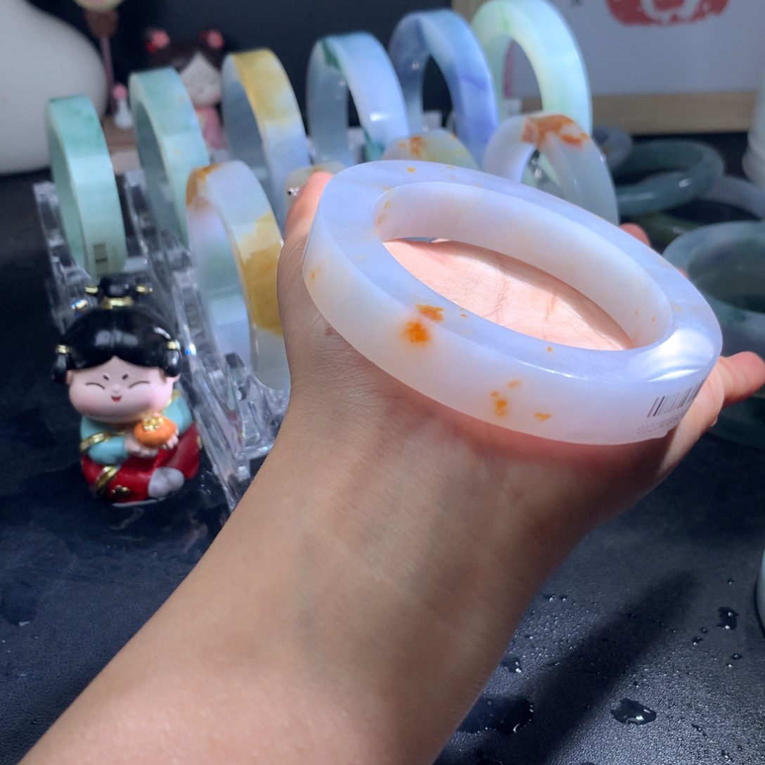 定制翡翠手镯未镶嵌