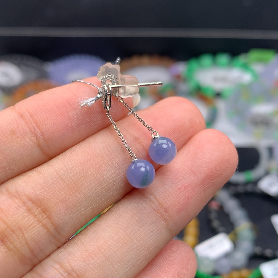 翡翠手链未镶嵌卡