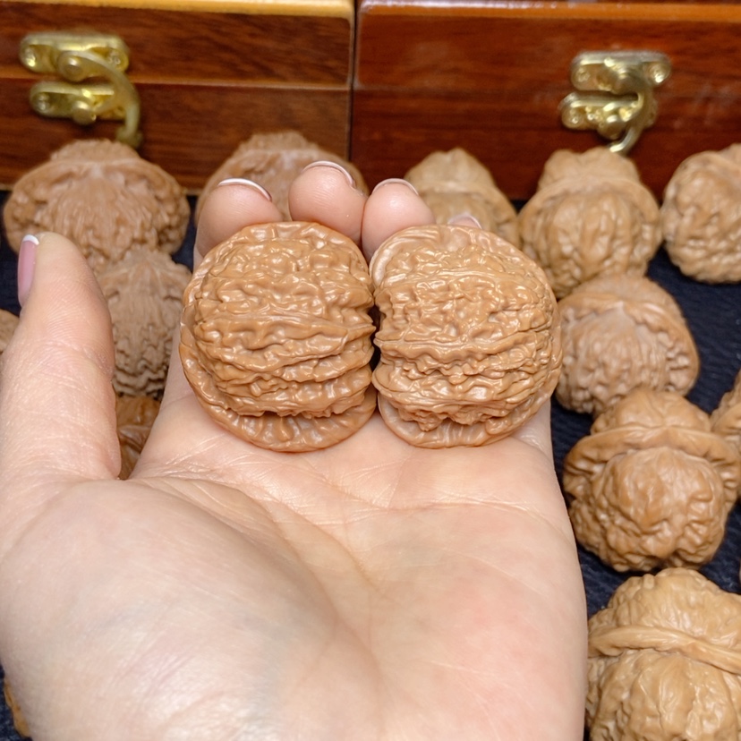 【闪购商品】文玩核桃吊坠清*@白狮子39