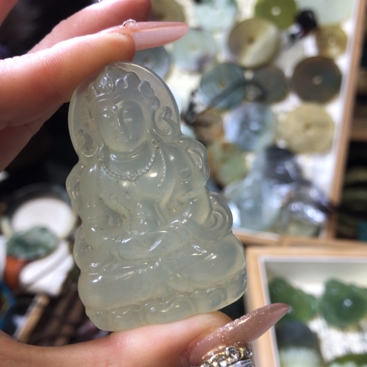 岫玉岫玉挂件未镶嵌