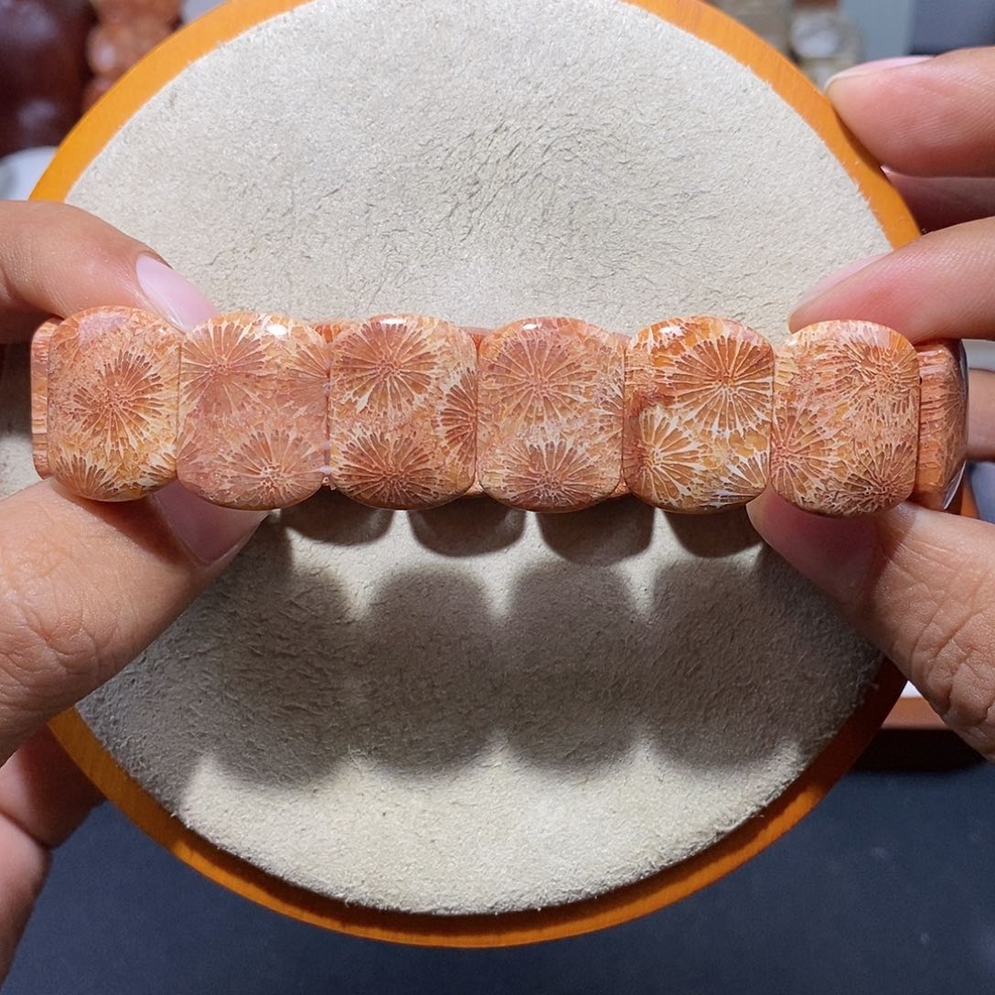 硅化珊瑚（珊瑚玉）手串未镶嵌大烟花23