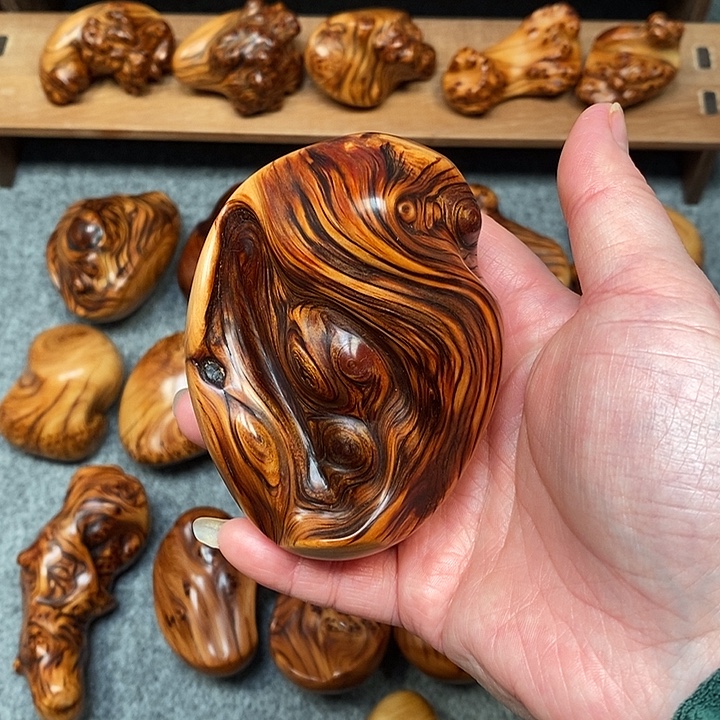 向***往柏木太行崖柏陈化