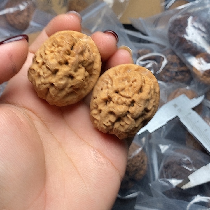 文玩核桃把件 11号42mm